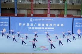 2025 赛季回顾：山本由伸在常规赛收官战投出 101 哩火球，打破个人美职纪录